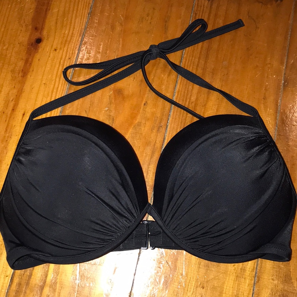 34 DD shade and shore bikini top